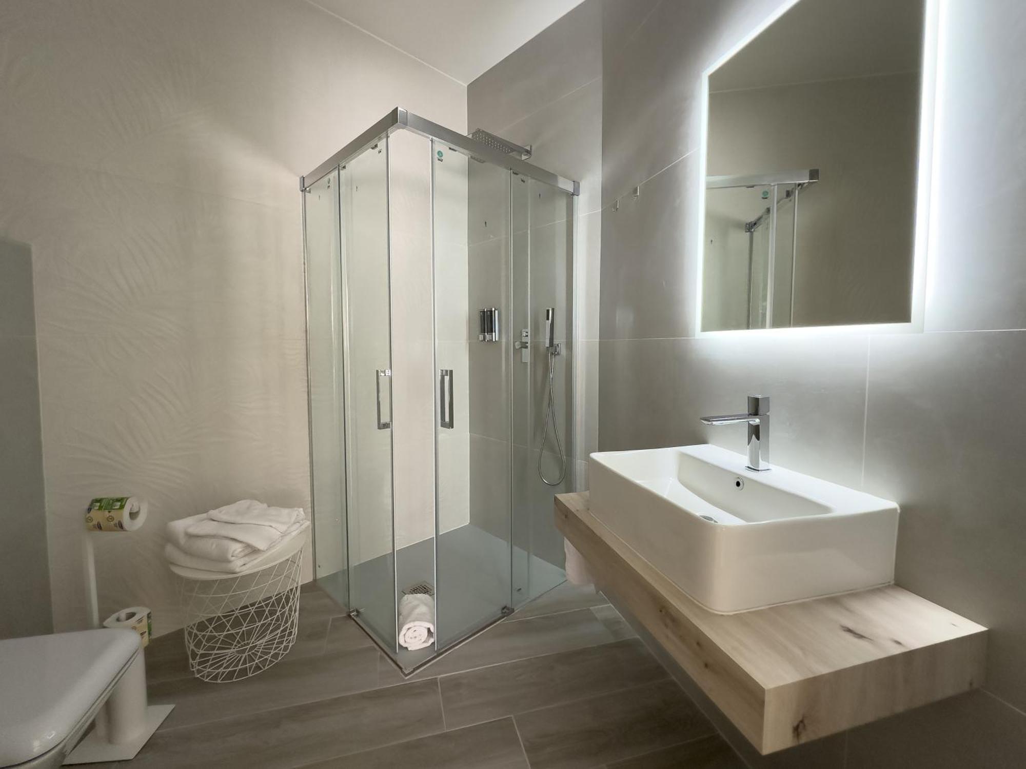 Al Civico3 Home & Suites Салерно Екстер'єр фото