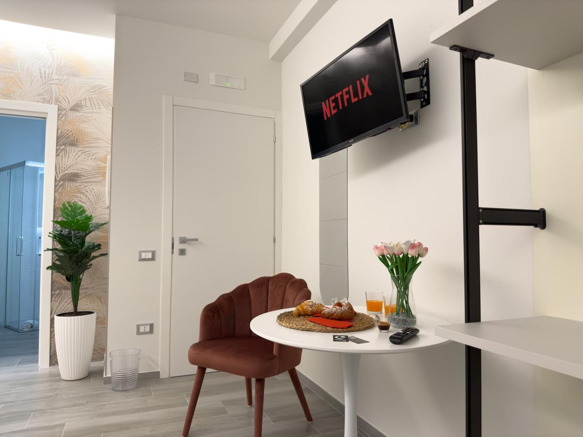 Al Civico3 Home & Suites Салерно Екстер'єр фото